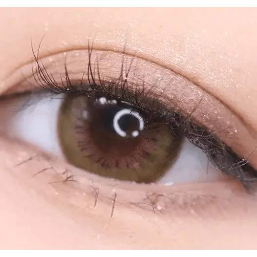 LensRang Spell Khaki Green — single-eye close-up showing the contact lens appearance