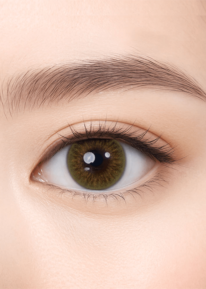 Clalen O2O2 Misty Khaki Green Monthly 12.8mm — close-up view of the contact lens on an eye