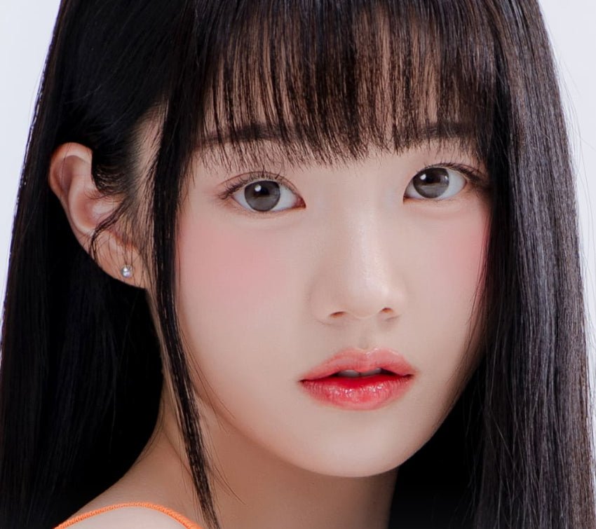 LensRang Sugar Cream Ash Black colored contact lens, 13.6mm graphic diameter, Monthly wear