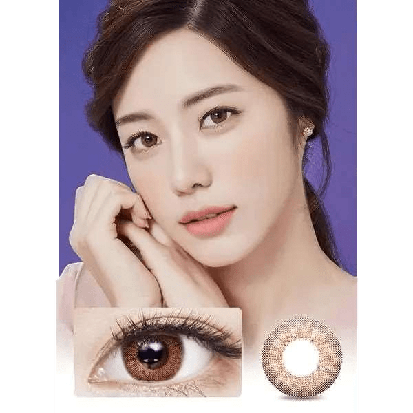 LensVery Anello No.1 Brown — model portrait showing the contact lens look
