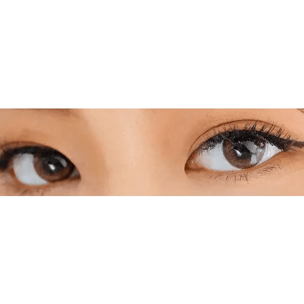 LensVery My Ann Only Brown — both eyes wearing the contact lenses