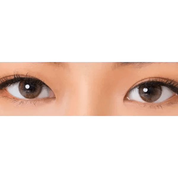 LensVery My Ann Only Brown — both eyes wearing the contact lenses