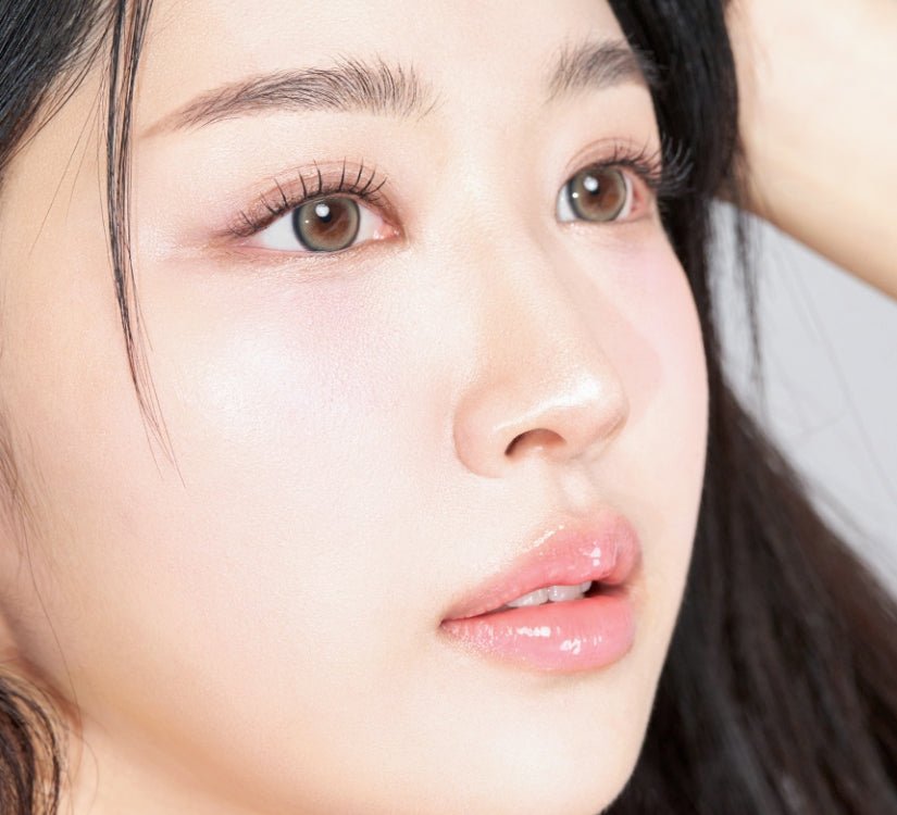 LensVery Sweetfy Beige colored contact lens, 13.3mm graphic diameter, Monthly wear