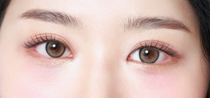 LensVery Sweetfy Beige colored contact lens, 13.3mm graphic diameter, Monthly wear