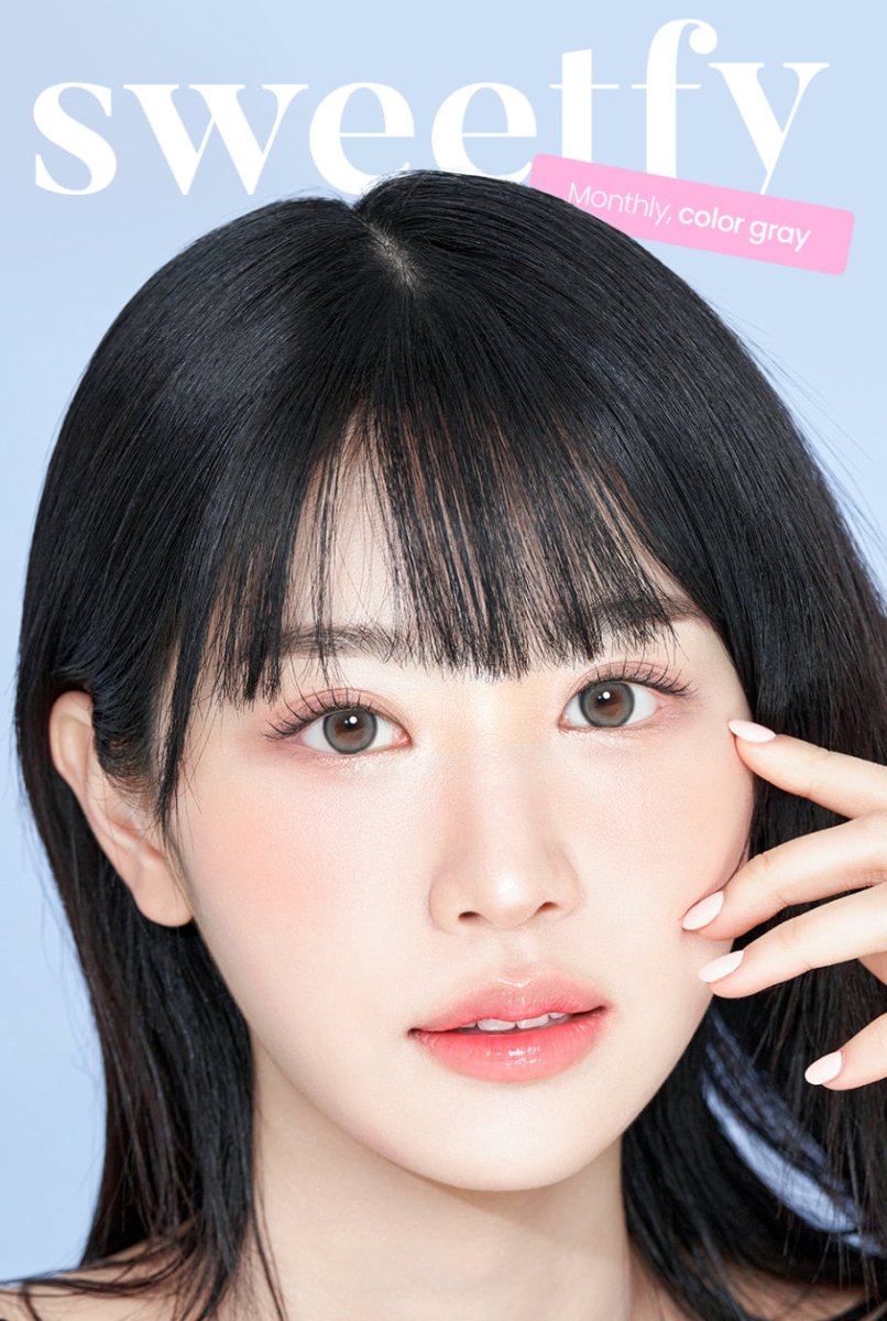 LensVery Sweetfy Gray colored contact lens, 13.3mm graphic diameter, Monthly wear