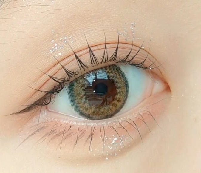 LensVery Wonder Eye Brown colored contact lens, 13.4mm graphic diameter, Monthly wear