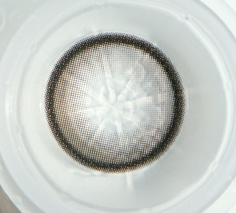 Olens EOTD Gray colored contact lens, 13.8mm graphic diameter, Monthly wear