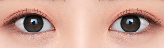 Olens Rain Black colored contact lens, 13.5mm graphic diameter, Monthly wear