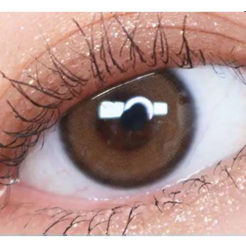 Olens Real Ring Brown — single-eye close-up showing the contact lens appearance