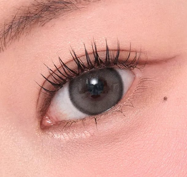 Olens Realish 1Day Gray (10p) colored contact lens, 13.5mm graphic diameter, Daily wear