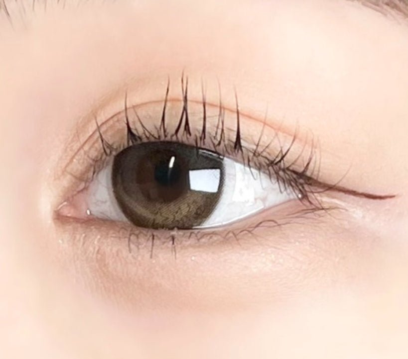 Olens Secret Star Brown colored contact lens, 12.9mm graphic diameter, Monthly wear