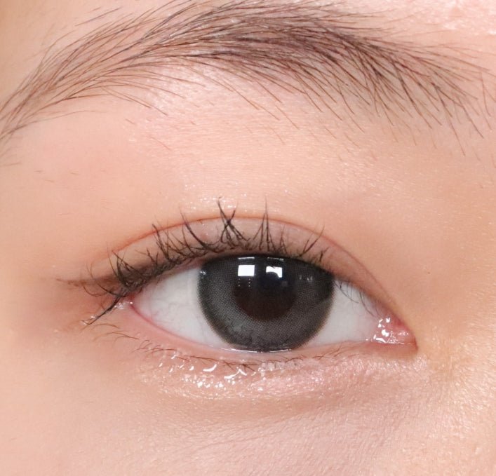 Olens Secret Star Gray colored contact lens, 12.9mm graphic diameter, Monthly wear