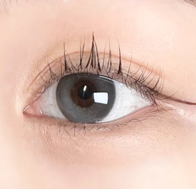 Olens Secret Star Gray colored contact lens, 12.9mm graphic diameter, Monthly wear