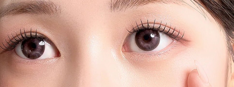 Romantea Smoky Pink Toric colored contact lens, 13.8mm graphic diameter, 3-6 Months wear