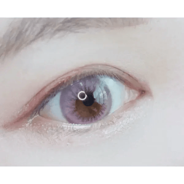 LensTown Back to Basic Street Ash Pink — single-eye close-up showing the contact lens appearance