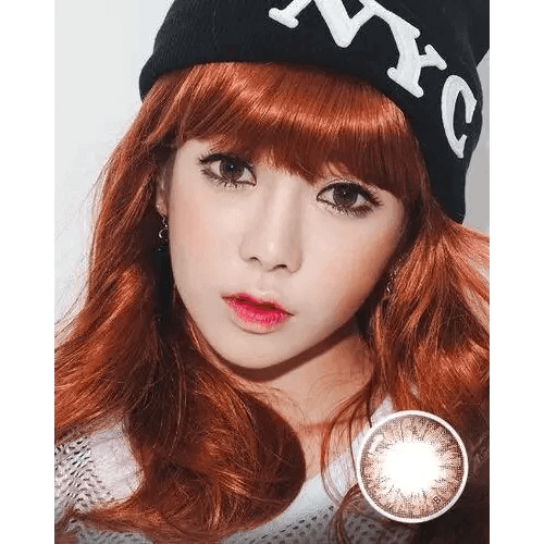 Olens Big Grang Grang Brown — model portrait showing the contact lens look