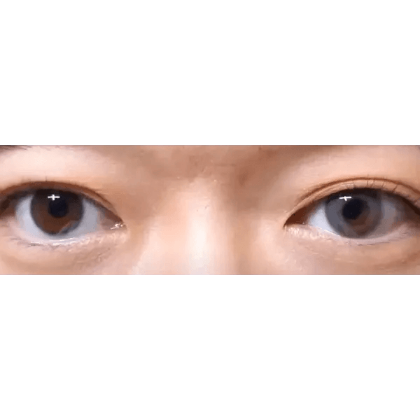 LensTown Breeze 2 Gray — both eyes wearing the contact lenses