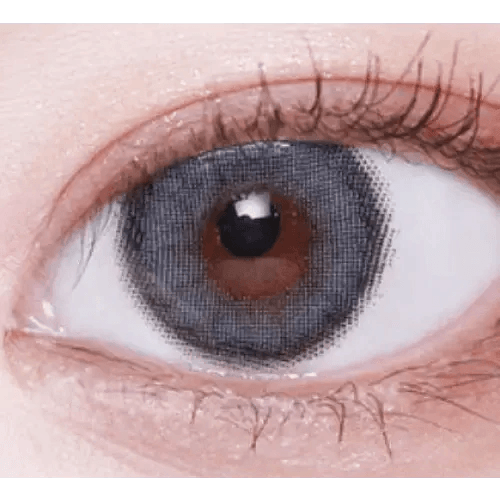 LensVery Celina Gray (10p) — single-eye close-up showing the contact lens appearance