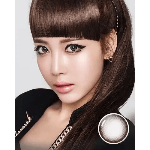 Olens Coco Color Gray — model portrait showing the contact lens look