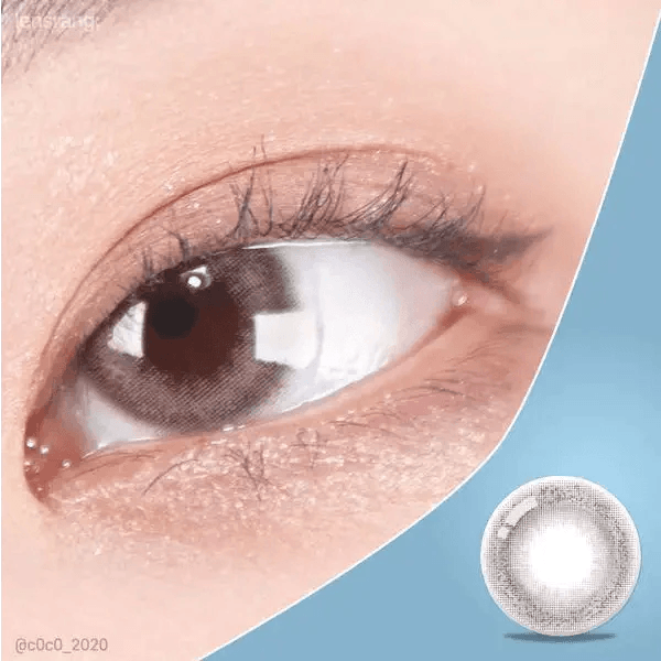 LensRang Credit Ash Brown — single-eye close-up showing the contact lens appearance