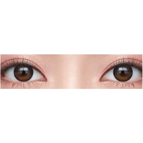 Olens Eyelighter Glowy 1Day Black (20p) — both eyes wearing the contact lenses