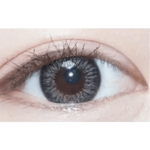 LensTown Fancia Silver Gray — single-eye close-up showing the contact lens appearance