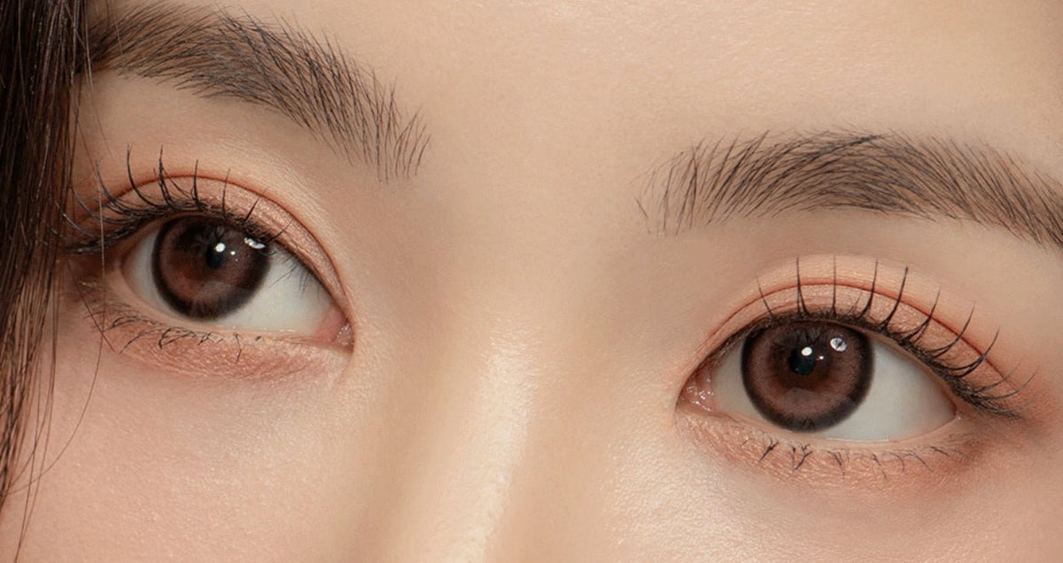 LensTown Glammic Soft Rose Pink colored contact lens, 13.3mm graphic diameter, Monthly wear