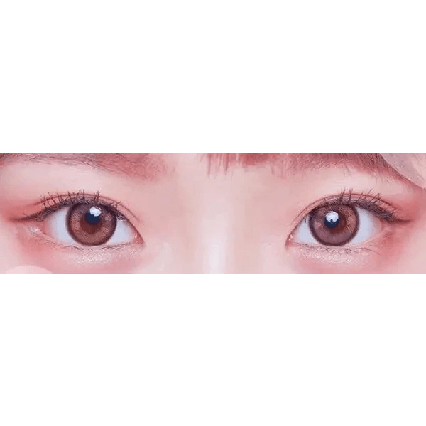 LensTown Hotto Hazel Choco — both eyes wearing the contact lenses
