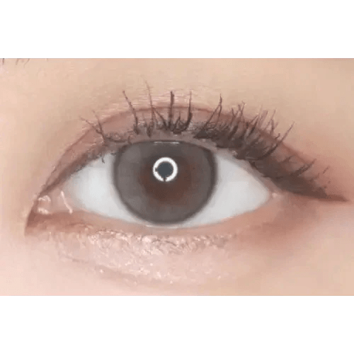 i-DOL Yurial Earl Gray — single-eye close-up showing the contact lens appearance