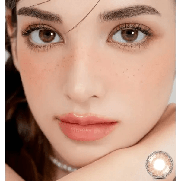 LensRang iWWi Iwwinka Brown — model portrait showing the contact lens look