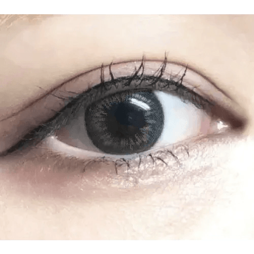 LensRang Iwwitch Gray — single-eye close-up showing the contact lens appearance