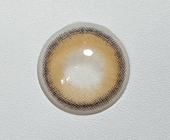 LensRang Comely Brown colored contact lens, 13.4mm graphic diameter, Monthly wear