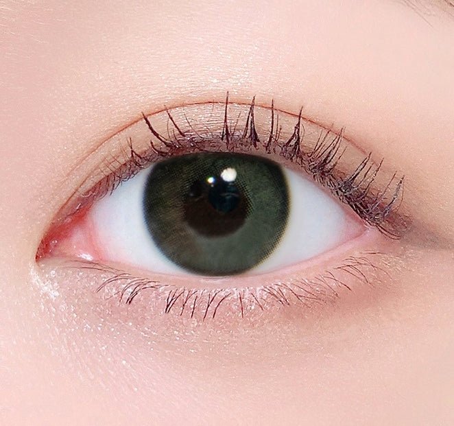 LensTown Palm 3color Olive colored contact lens, 12.9mm graphic diameter, 3-6 Months wear