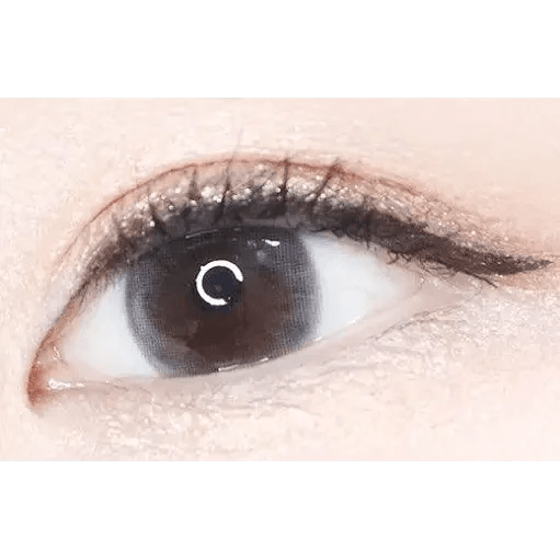 LensTown Unisome Gray — single-eye close-up showing the contact lens appearance