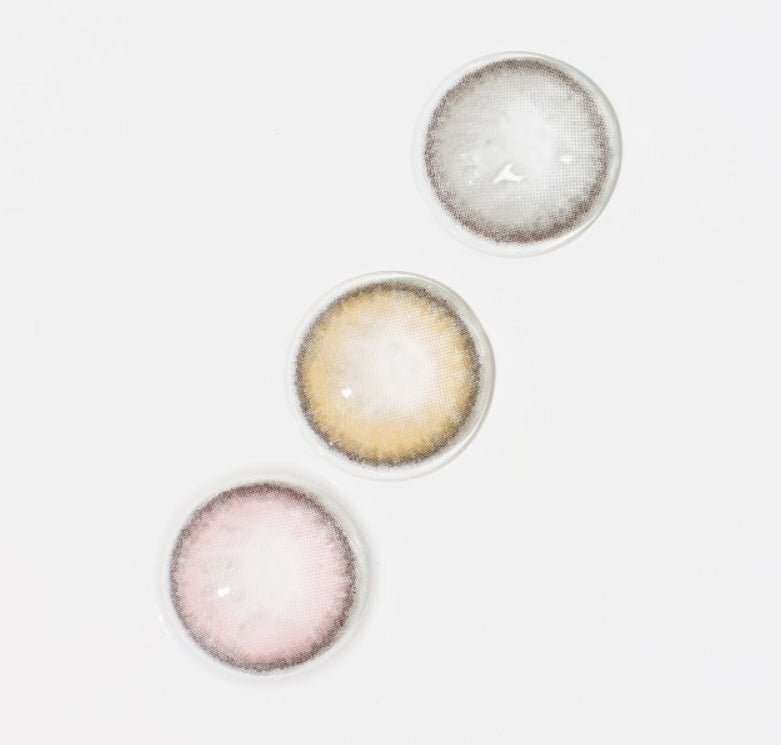 LensVery Blurry Powder Pink colored contact lens, 13.3mm graphic diameter, Monthly wear