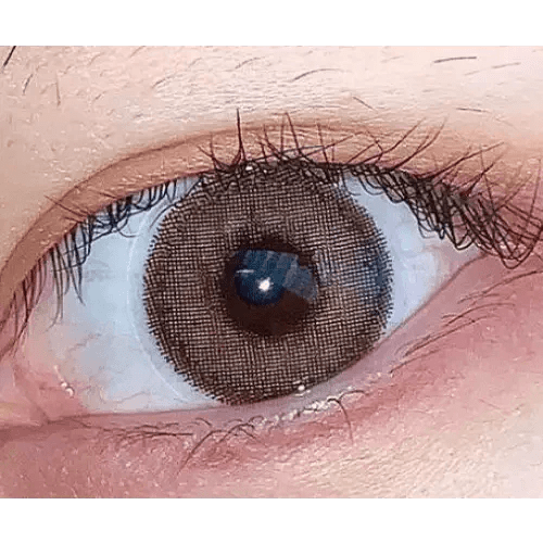LensVery Silhouette1 Hazel — single-eye close-up showing the contact lens appearance