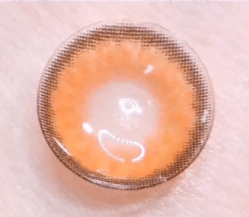 LensVery Venti Ann Brown — close-up of the contact lens design