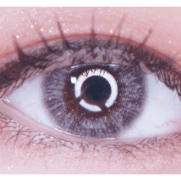 LensTown Lighly Lily Pink (20p) — single-eye close-up showing the contact lens appearance