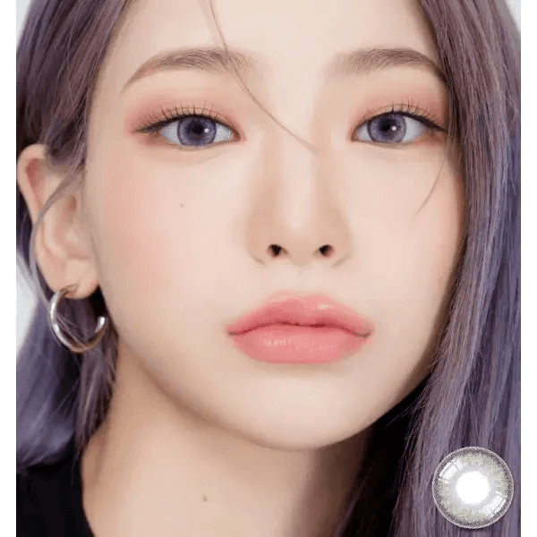 LensRang Mad Eye Gray — model portrait showing the contact lens look