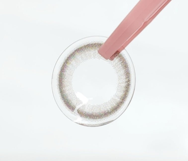 Olens Monet Gray Toric colored contact lens, 13.4mm graphic diameter, 3-6 Months wear