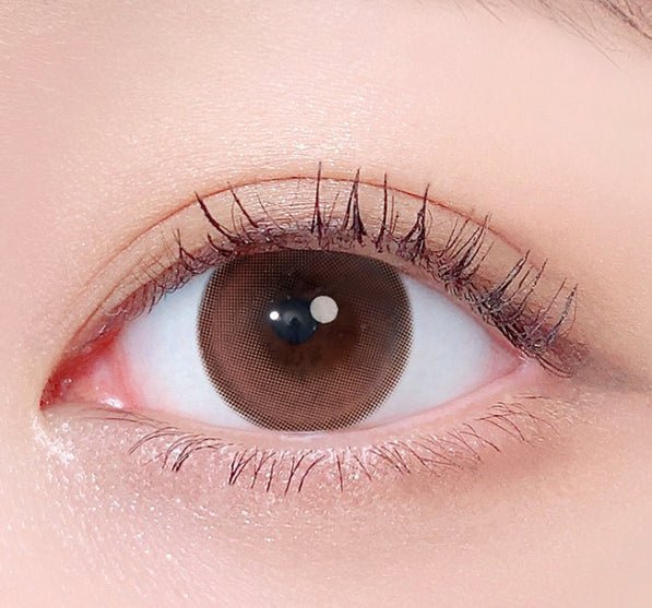 LensTown Odd I's M plain Apricot colored contact lens, 13.0mm graphic diameter, Monthly wear