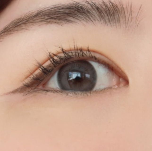 LensTown Odd I's M two tone Gray colored contact lens, 12.8mm graphic diameter, Monthly wear