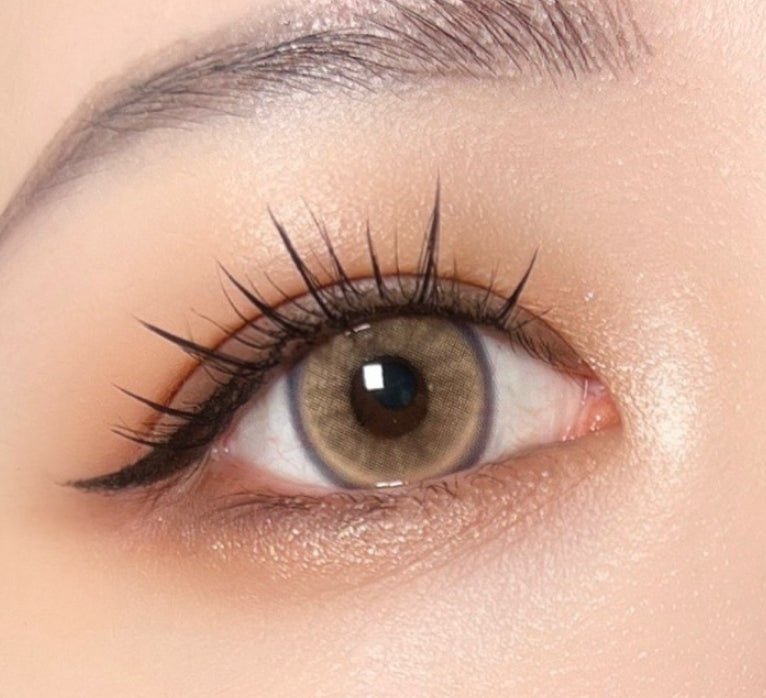Olens Nella Ash Beige colored contact lens, 13.3mm graphic diameter, Monthly wear