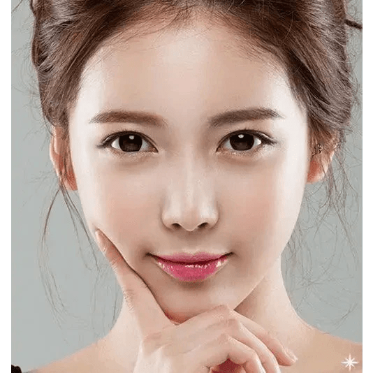 Olens Toy Black — model portrait showing the contact lens look