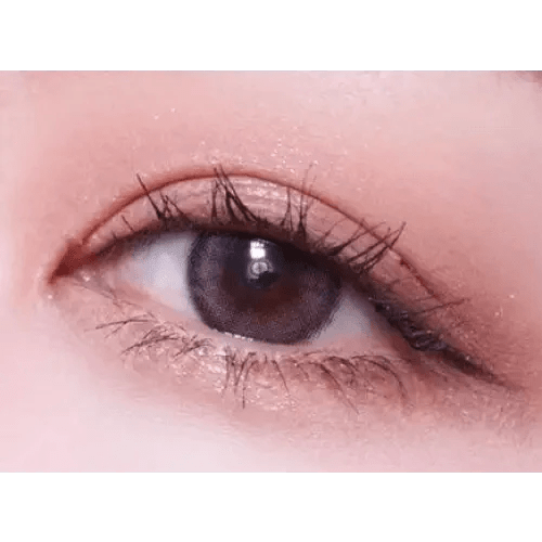 Olens ViVi Ring Pink — single-eye close-up showing the contact lens appearance