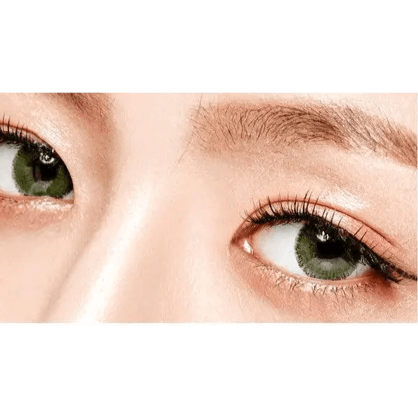 Olens Rich Green colored contact lens, 13.0mm graphic diameter, Monthly wear