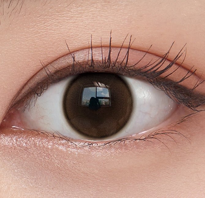 Olens Shine Touch Milky Choco colored contact lens, 12.7mm graphic diameter, Monthly wear