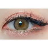 i-DOL Canna Roze Olive Green — single-eye close-up showing the contact lens appearance
