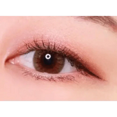 LensTown Retears Brown — single-eye close-up showing the contact lens appearance