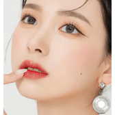 LensRang Romantic Gray — model portrait showing the contact lens look